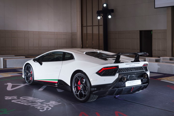 Lamborghini Huracan Performante新車發表 (5).jpg